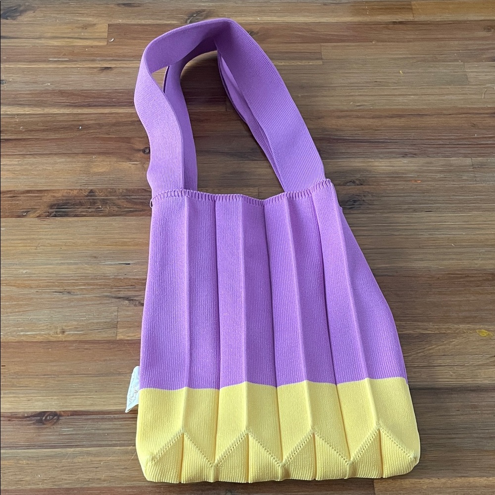 Pleated Accordion Knit Tote Bag Purple and Yellow NEW